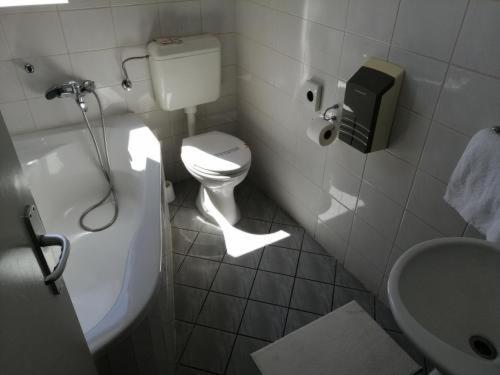 Bed and Breakfast Pansion Brod Zewnętrze zdjęcie