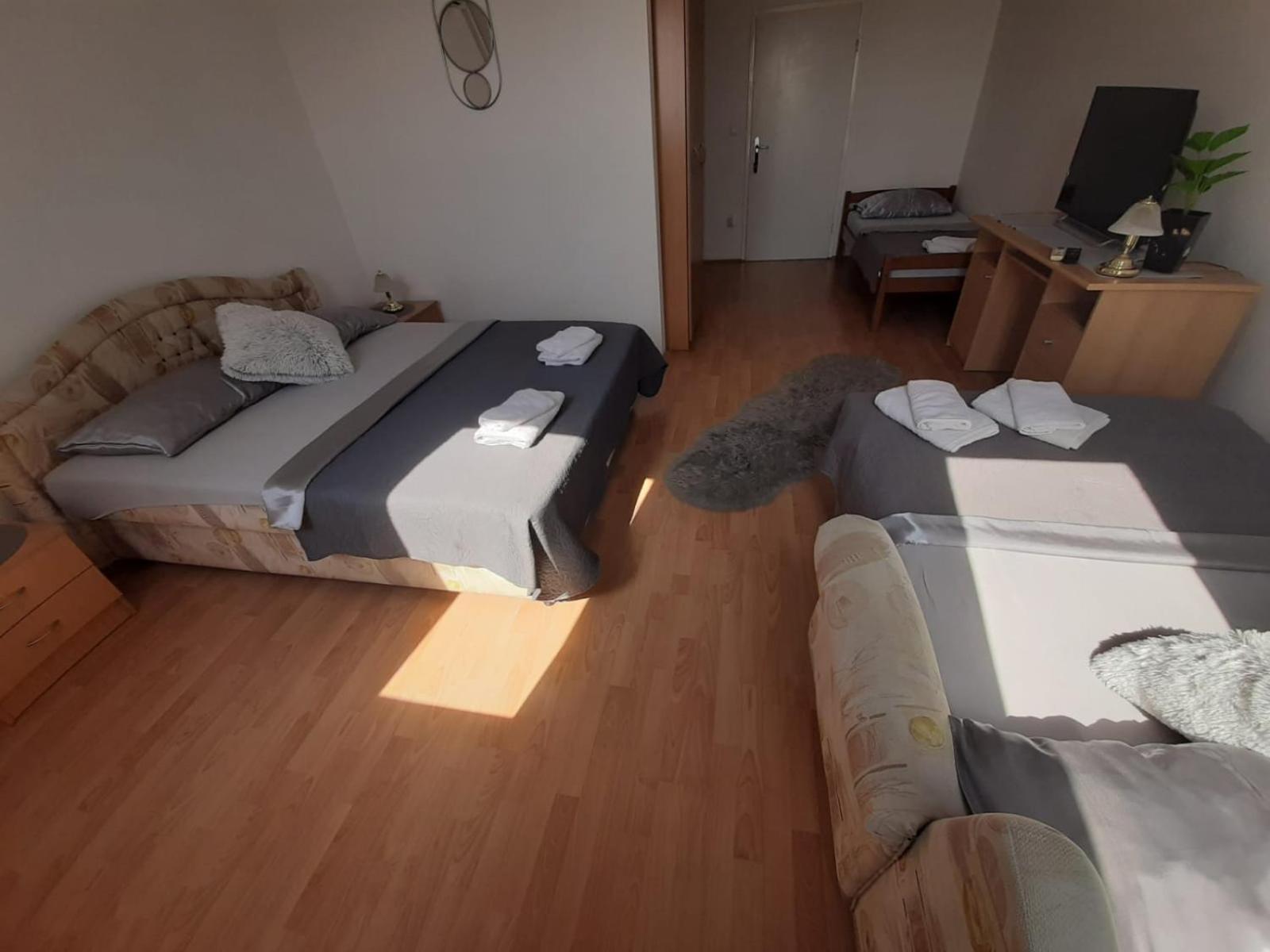 Bed and Breakfast Pansion Brod Zewnętrze zdjęcie